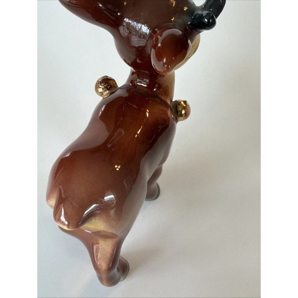 Vintage Kitschy Christmas Reindeer S/P Shaker Closed Eyes 4